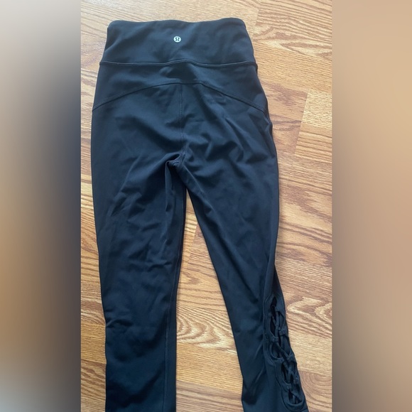 Lululemon leggings - Picture 2 of 3